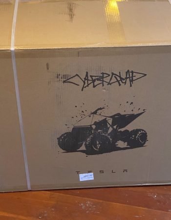 CyberQuad-InHand